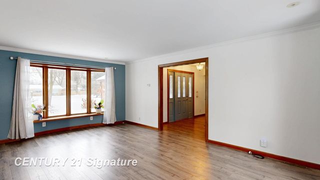 2765 Clairmount Drive, Saginaw, MI 48603