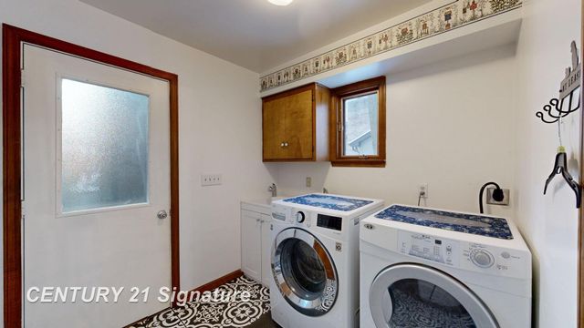 2765 Clairmount Drive, Saginaw, MI 48603