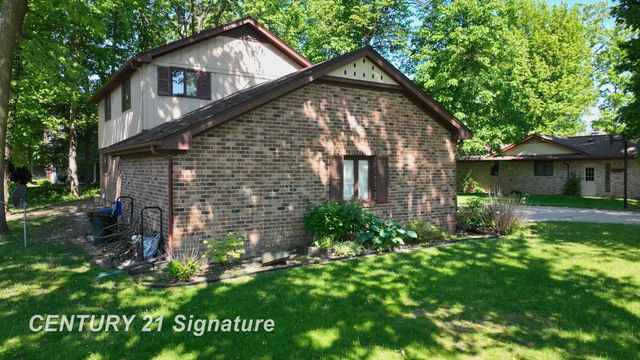 2765 Clairmount Drive, Saginaw, MI 48603