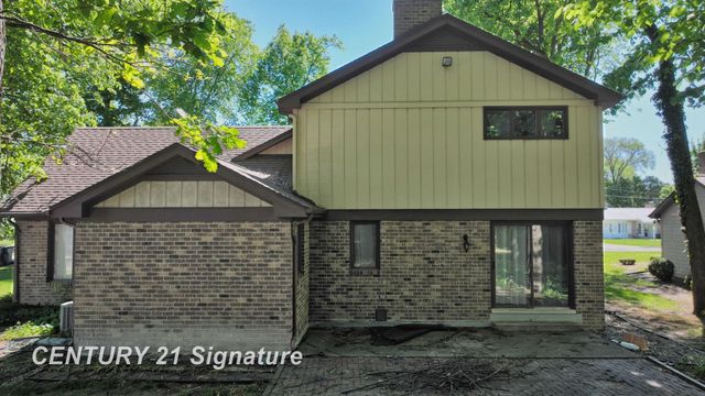 2765 Clairmount Drive, Saginaw, MI 48603