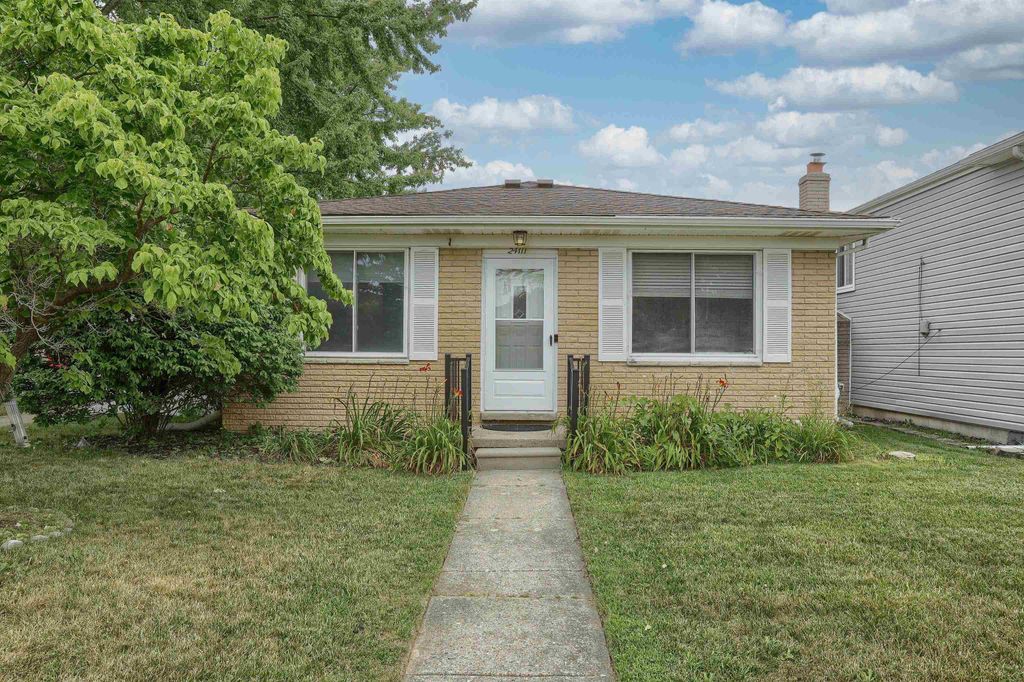 24111 Cottrell Street, Clinton Twp, MI 48035