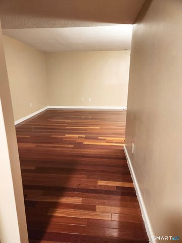 47 Trolley Crossing Lane 47, Middletown, CT 06457