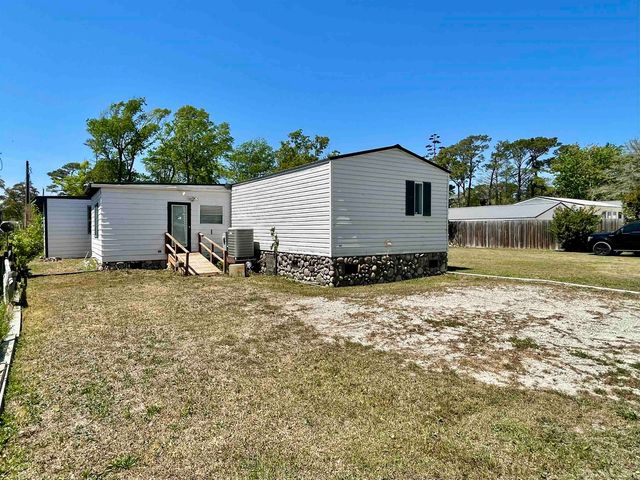 2951 SW Dave Ray St., Supply, NC 28462