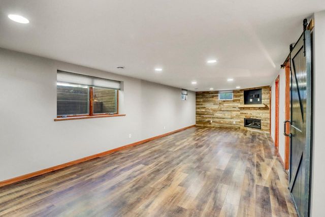 2206 Chancery Street S, Moorhead, MN 56560