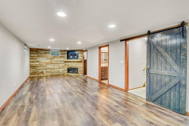 2206 Chancery Street S, Moorhead, MN 56560