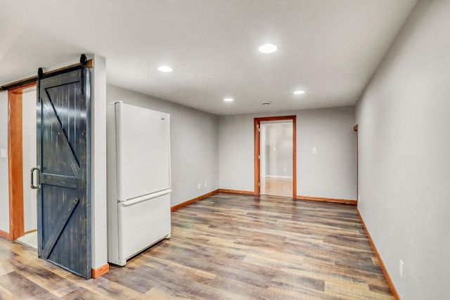 2206 Chancery Street S, Moorhead, MN 56560