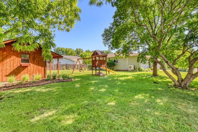 2206 Chancery Street S, Moorhead, MN 56560