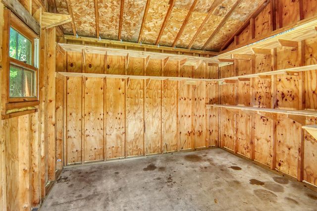 2206 Chancery Street S, Moorhead, MN 56560