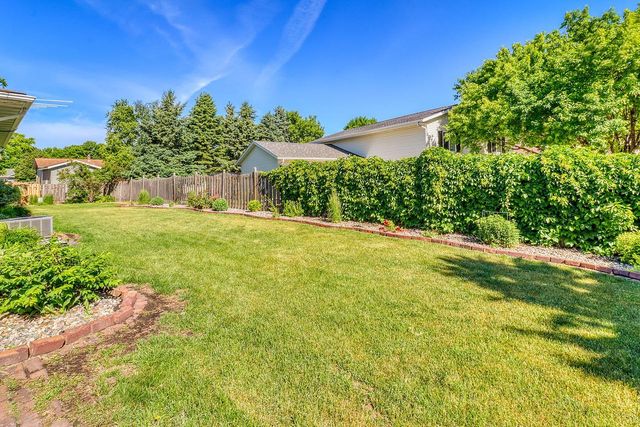 2206 Chancery Street S, Moorhead, MN 56560