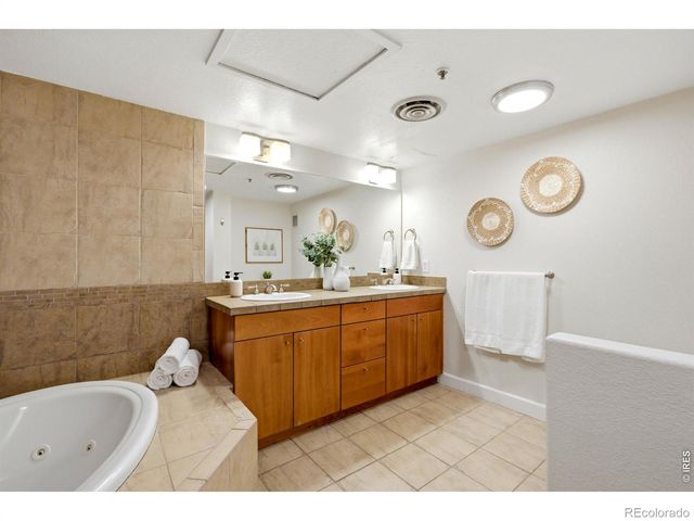 2245 Blake Street J, Denver, CO 80205
