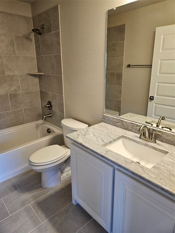 400 Willie's Court, Whitesboro, TX 76273