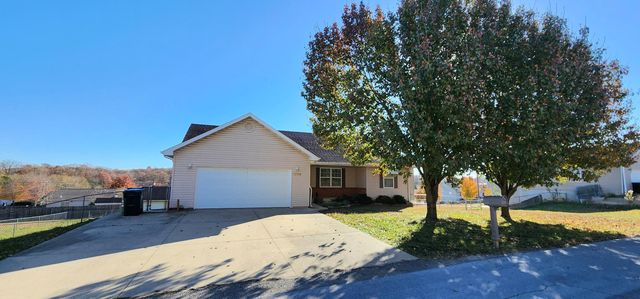 1714 Amy Street, West Plains, MO 65775