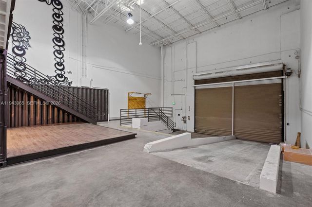 7620 NW 25th St 3, Miami, FL 33122