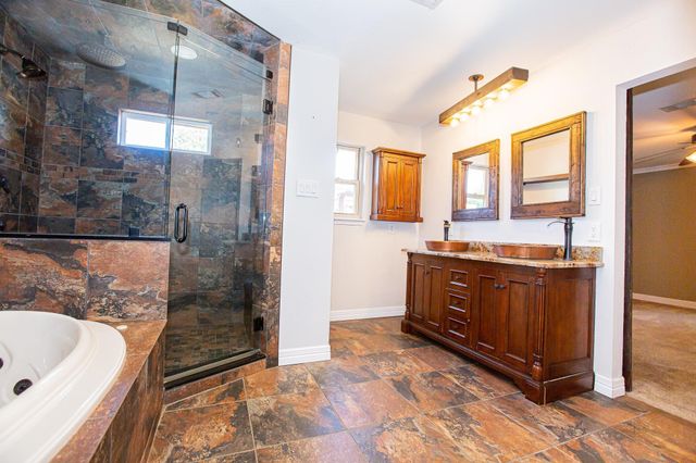 550 Briarwood Drive, Southlake, TX 76092