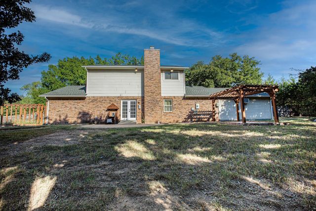 550 Briarwood Drive, Southlake, TX 76092