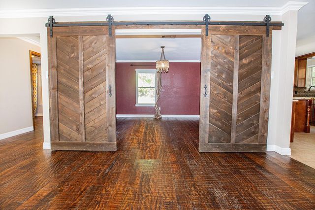 550 Briarwood Drive, Southlake, TX 76092