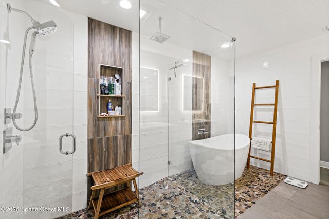 511 Eleuthera Lane, Indian Harbour Beach, FL 32937