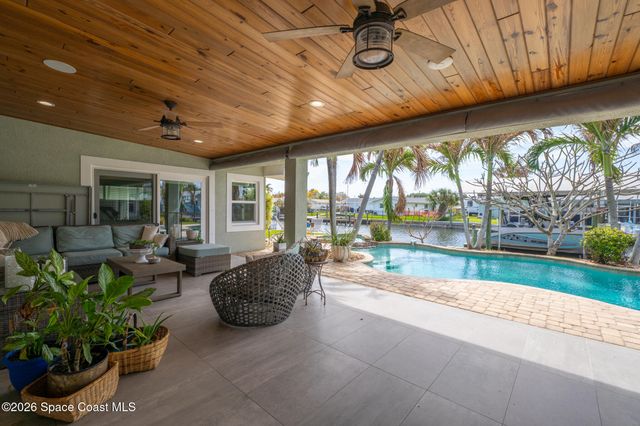 511 Eleuthera Lane, Indian Harbour Beach, FL 32937