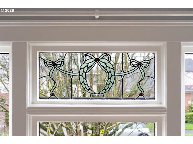 124 Ne 18TH Ave, Portland, OR 97232