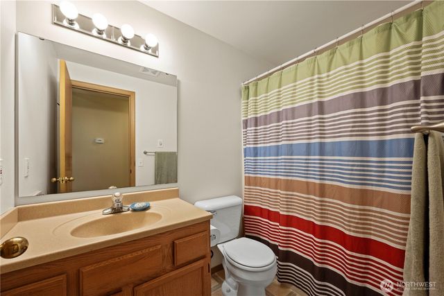 6809 77th Avenue NE, Marysville, WA 98270