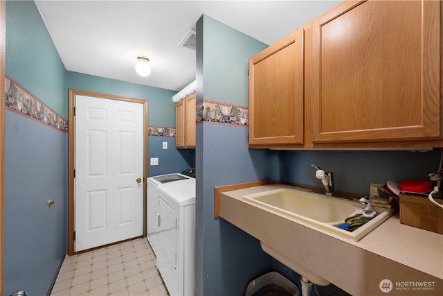 6809 77th Avenue NE, Marysville, WA 98270