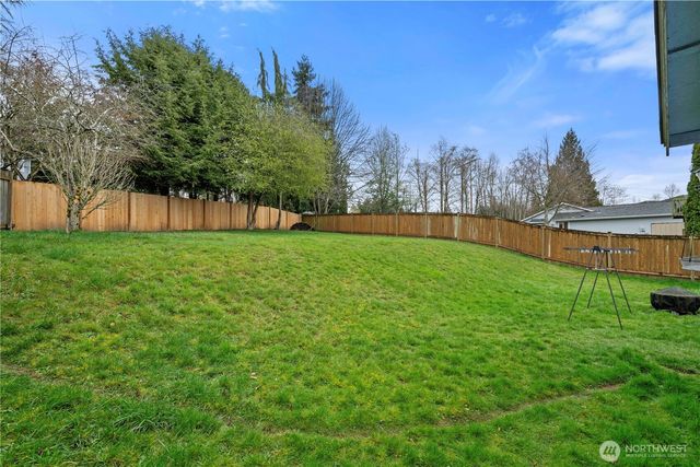 6809 77th Avenue NE, Marysville, WA 98270