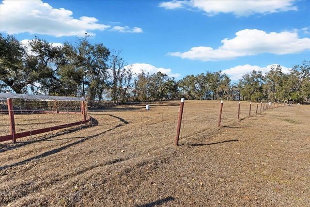 1914 SW JIm Clark Rd, Madison, FL 32340