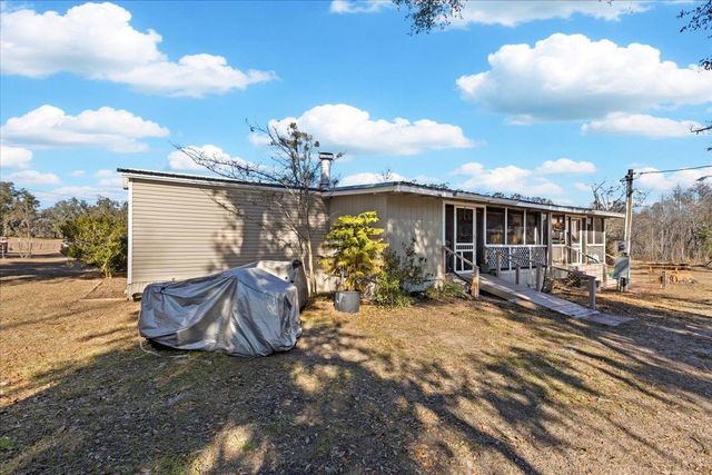 1914 SW JIm Clark Rd, Madison, FL 32340