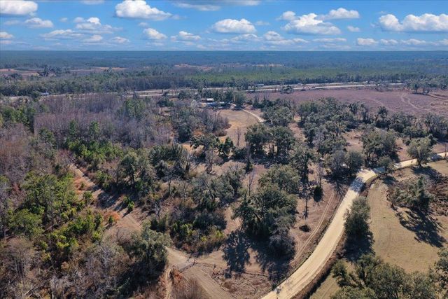 1914 SW JIm Clark Rd, Madison, FL 32340