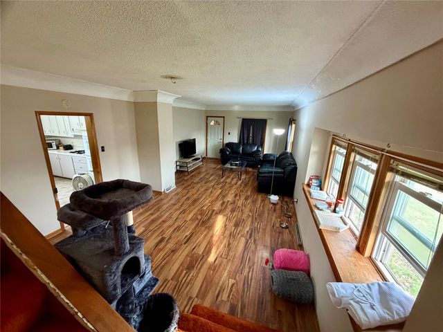 2210 S Union Street, Des Moines, IA 50315