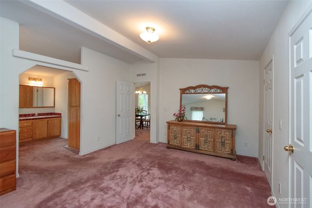 62 Johnson Road, Port Angeles, WA 98363
