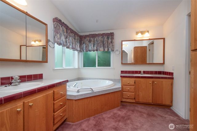62 Johnson Road, Port Angeles, WA 98363