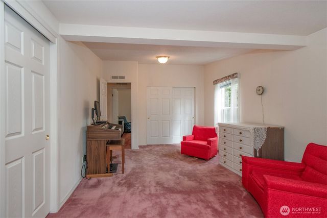 62 Johnson Road, Port Angeles, WA 98363