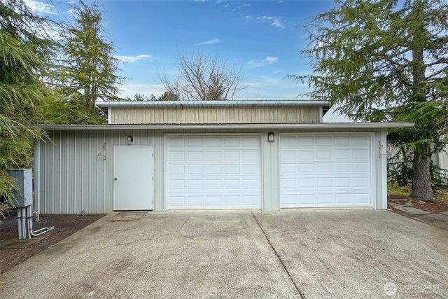 62 Johnson Road, Port Angeles, WA 98363