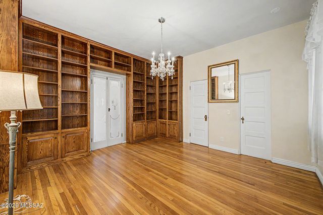 709 E 5th Street, Tucson, AZ 85719