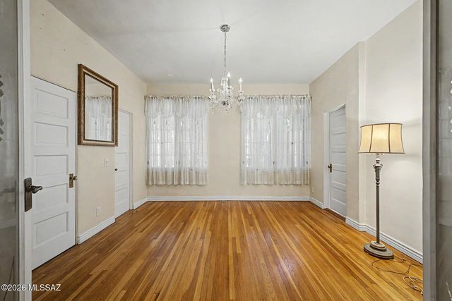 709 E 5th Street, Tucson, AZ 85719