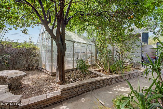 709 E 5th Street, Tucson, AZ 85719