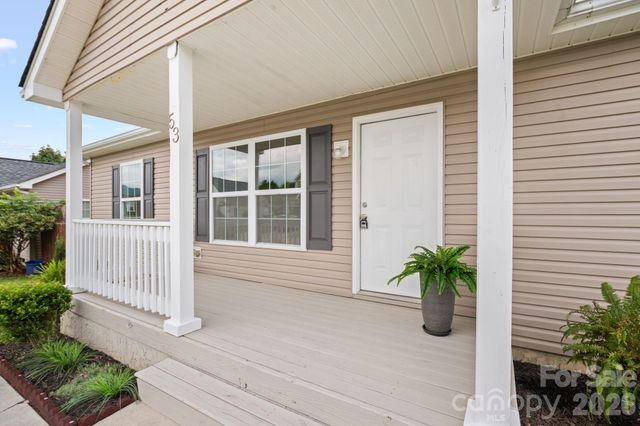 53 W Newberry Drive, Fletcher, NC 28732