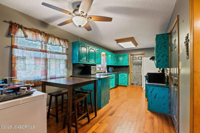 1435 BRIAR VILLAGE COURT, Jefferson City, MO 65109