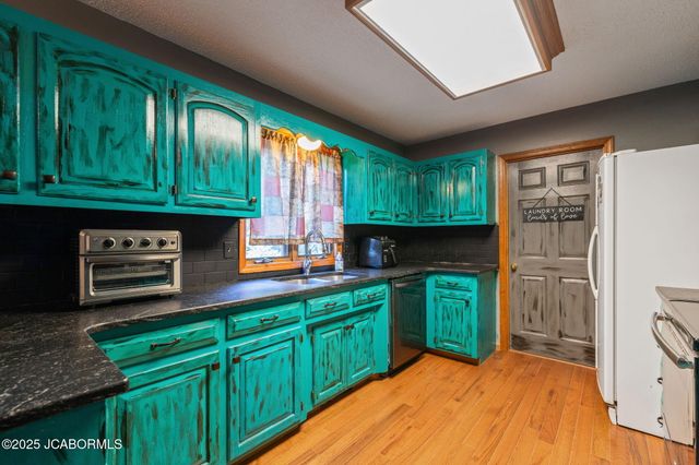 1435 BRIAR VILLAGE COURT, Jefferson City, MO 65109