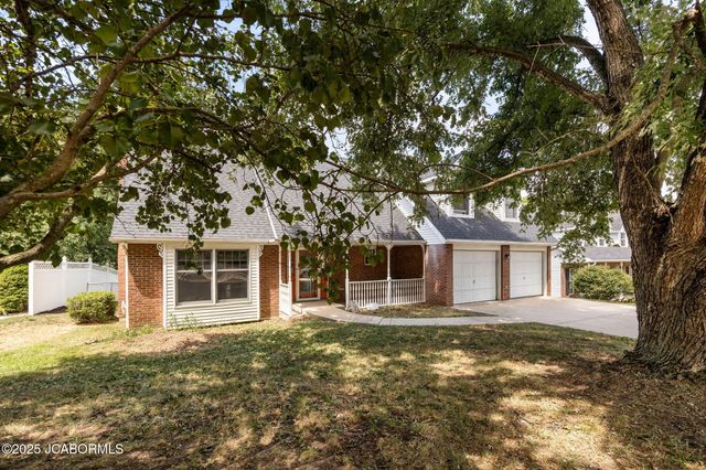 1435 BRIAR VILLAGE COURT, Jefferson City, MO 65109