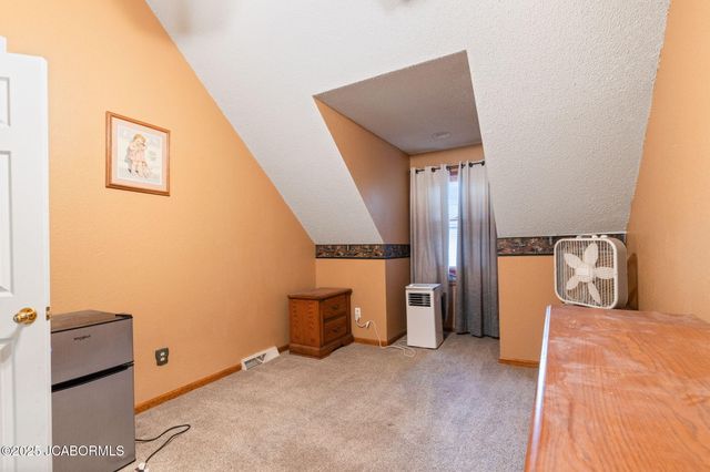 1435 BRIAR VILLAGE COURT, Jefferson City, MO 65109