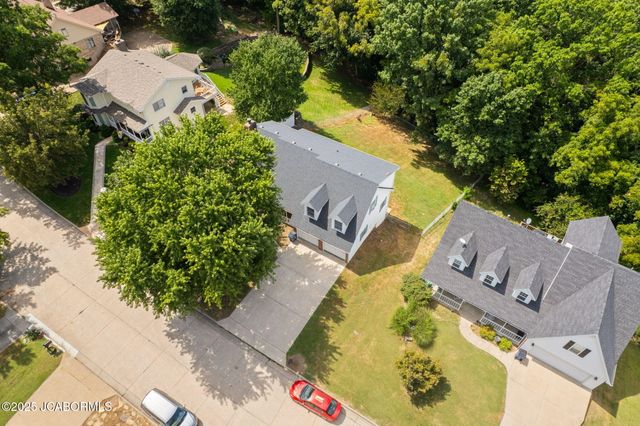 1435 BRIAR VILLAGE COURT, Jefferson City, MO 65109