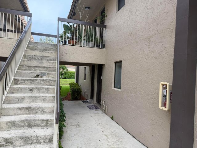 10730 ROYAL PALM Boulevard 4-3, Coral Springs, FL 33065