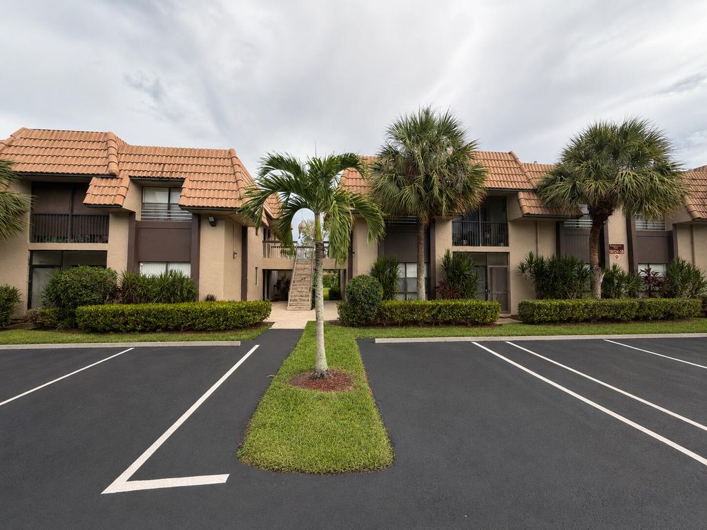 10730 ROYAL PALM Boulevard 4-3, Coral Springs, FL 33065