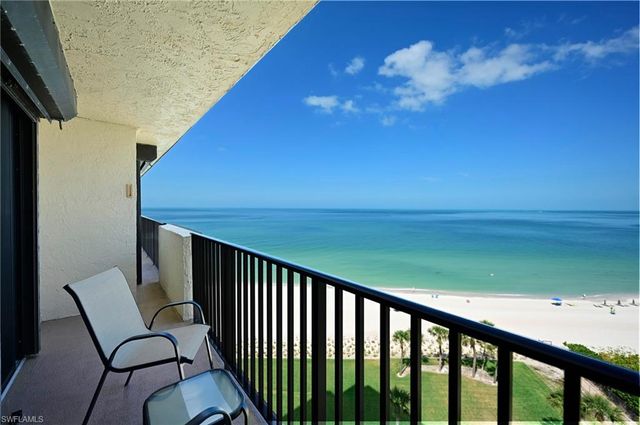 10951 Gulf Shore DR # 905, Naples, FL 34108