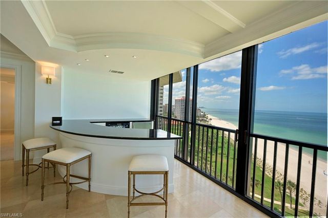 10951 Gulf Shore DR # 905, Naples, FL 34108