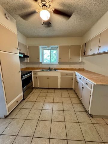 1802 Saint Marys Street, San Angelo, TX 76904