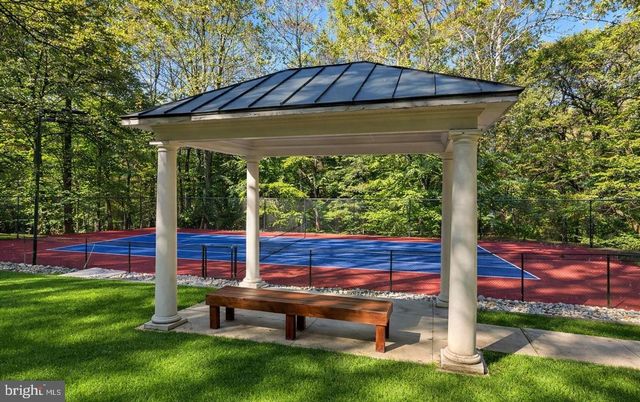 7003 FAWN TRAIL CT, Bethesda, MD 20817