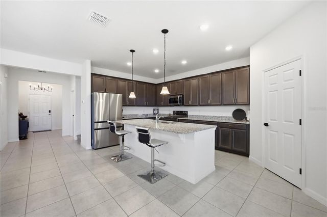 33400 COUNTRY HOUSE DRIVE, Sorrento, FL 32776